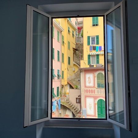 Colombo Centrale Hotel Riomaggiore Buitenkant foto